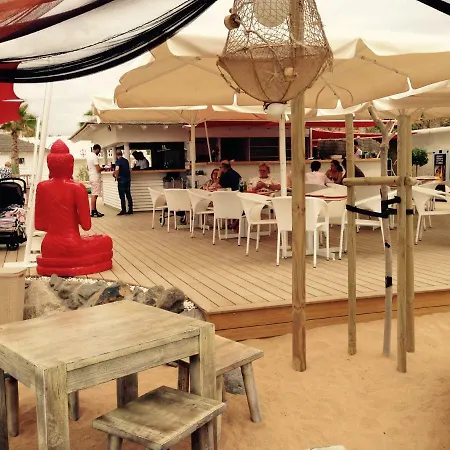 Villa Luxurious 5* - 300m2 - Private Heated Pool - Garage - Wifi