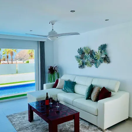 Luxurious 5* - 300m2 - Private Heated Pool - Garage - Wifi * Palm-mar