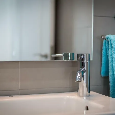 Luxurious 5* - 300m2 - Private Heated Pool - Garage - Wifi * Эль-Пальмар