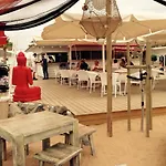 فيلة Luxurious 5* - 300m2 - Private Heated Pool - Garage - Wifi