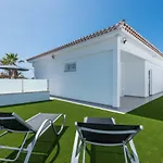 Luxurious 5* - 300m2 - Private Heated Pool - Garage - Wifi Villa *