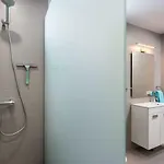 Luxurious 5* - 300m2 - Private Heated Pool - Garage - Wifi فيلة بالم مار