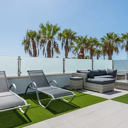 Luxurious 5* - 300m2 - Private Heated Pool - Garage - Wifi Palm-mar