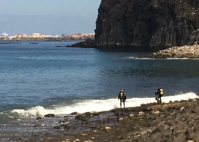 Вилла Luxurious 5* - 300m2 - Private Heated Pool - Garage - Wifi Эль-Пальмар